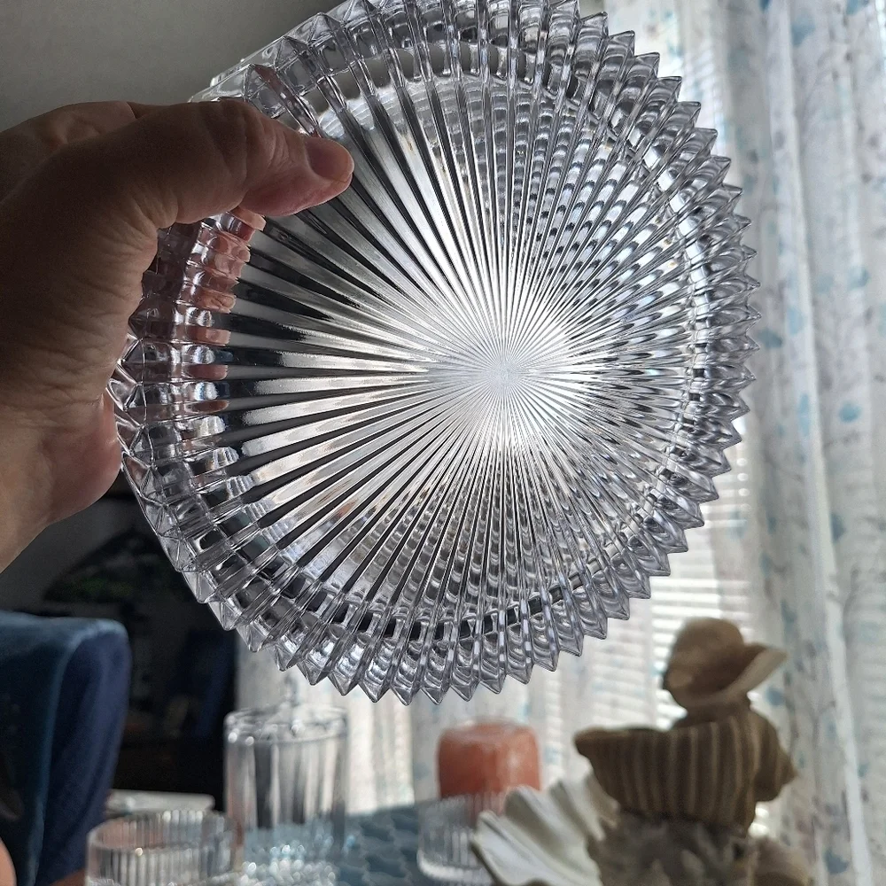 Mikasa Hostess Diamond Fire Cut Crystal Bowl